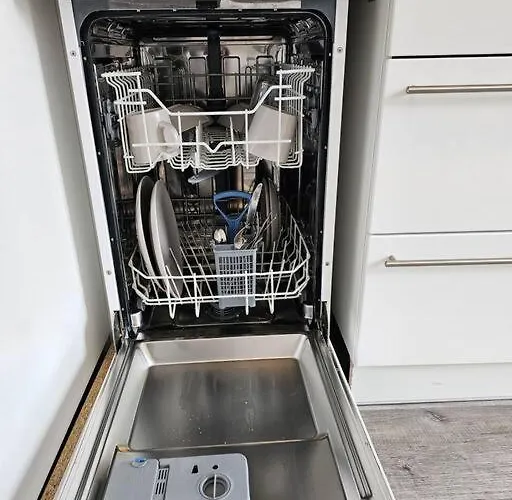 Chris - Minto * 门兴格拉德巴赫